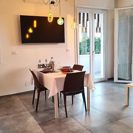 Casa Tramonto 50 Mt Dal Mare, Parcheggio Gratis * Misano Adriatico